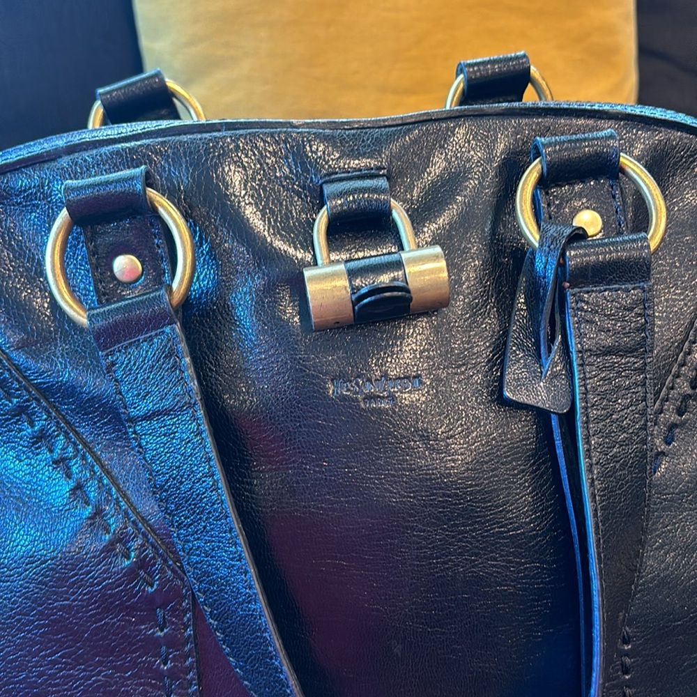 Yves Saint Laurent Authentic Large Bag size 17x13x6 - Picture 13 of 16